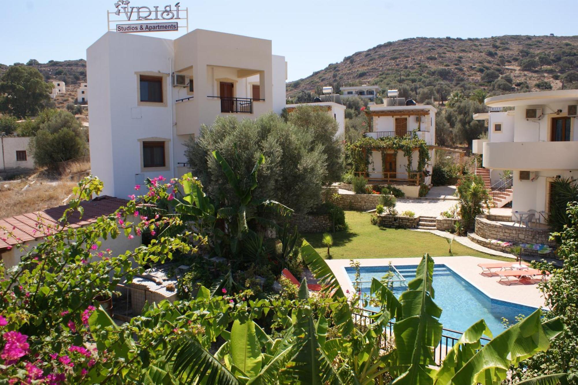 Vrisi Apartments & Villa Pitsidia Exterior foto
