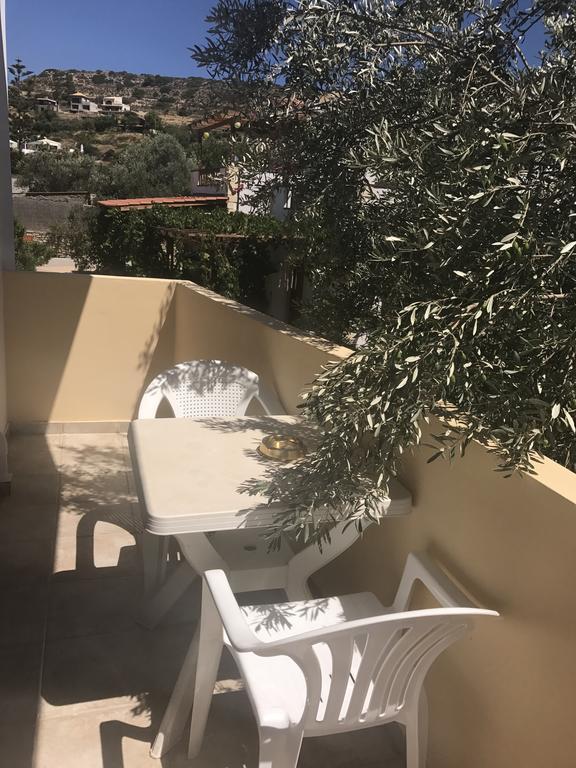 Vrisi Apartments & Villa Pitsidia Exterior foto